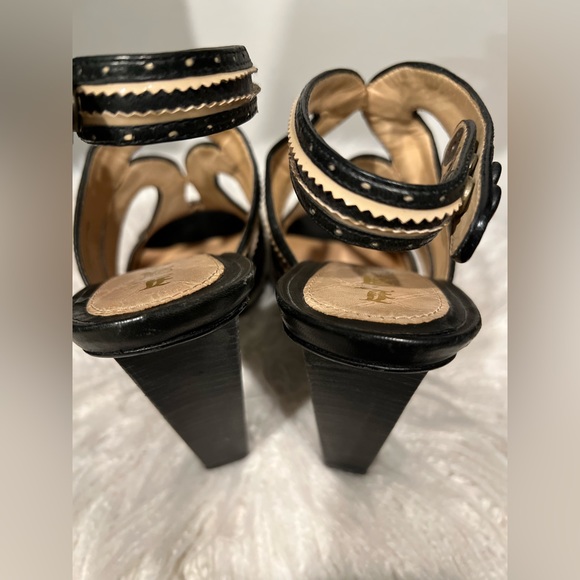 L.A.M.B. By Gwen Stefani Heels - Picture 17 of 17